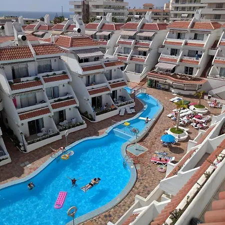 Penthouse Ar Okeana Skatu 아파트