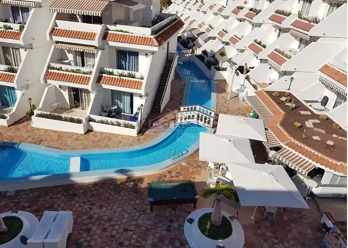 Penthouse Ar Okeana Skatu * 아로나