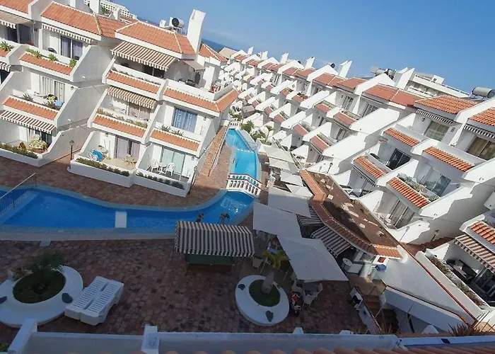 Penthouse Ar Okeana Skatu *