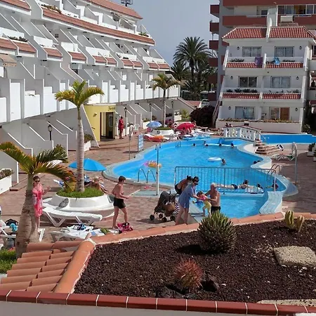 Penthouse Ar Okeana Skatu *