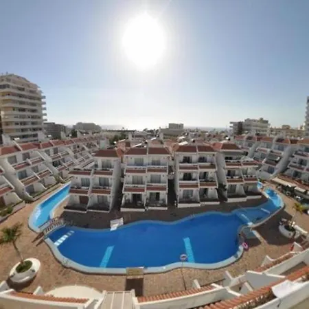 Penthouse Ar Okeana Skatu *