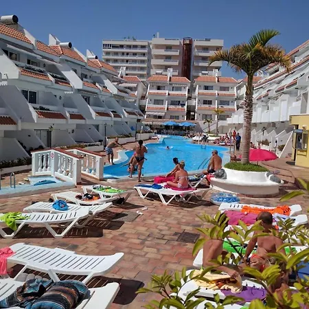 Penthouse Ar Okeana Skatu *