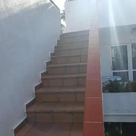 Penthouse Ar Okeana Skatu アパート *