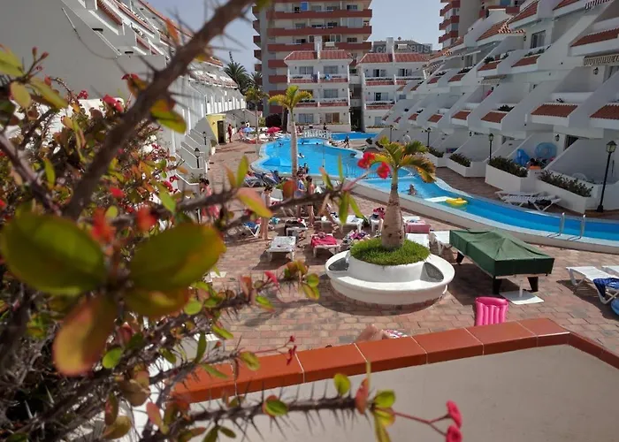 Penthouse Ar Okeana Skatu 公寓 *