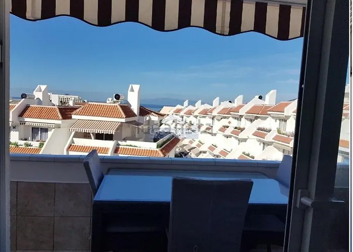 Penthouse Ar Okeana Skatu Apartman *