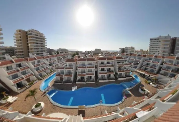 Penthouse Ar Okeana Skatu *