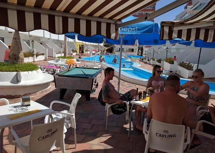 Penthouse Ar Okeana Skatu * Arona