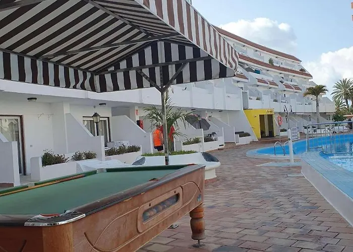 Penthouse Ar Okeana Skatu Apartman Arona