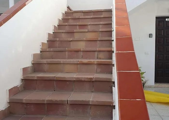 Penthouse Ar Okeana Skatu Apartman Arona